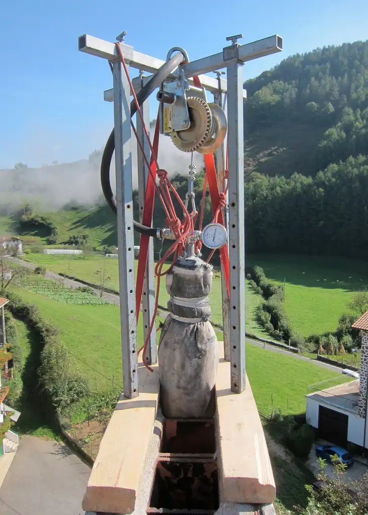 ht1000-thermosetting-liner-for-flue-restoration